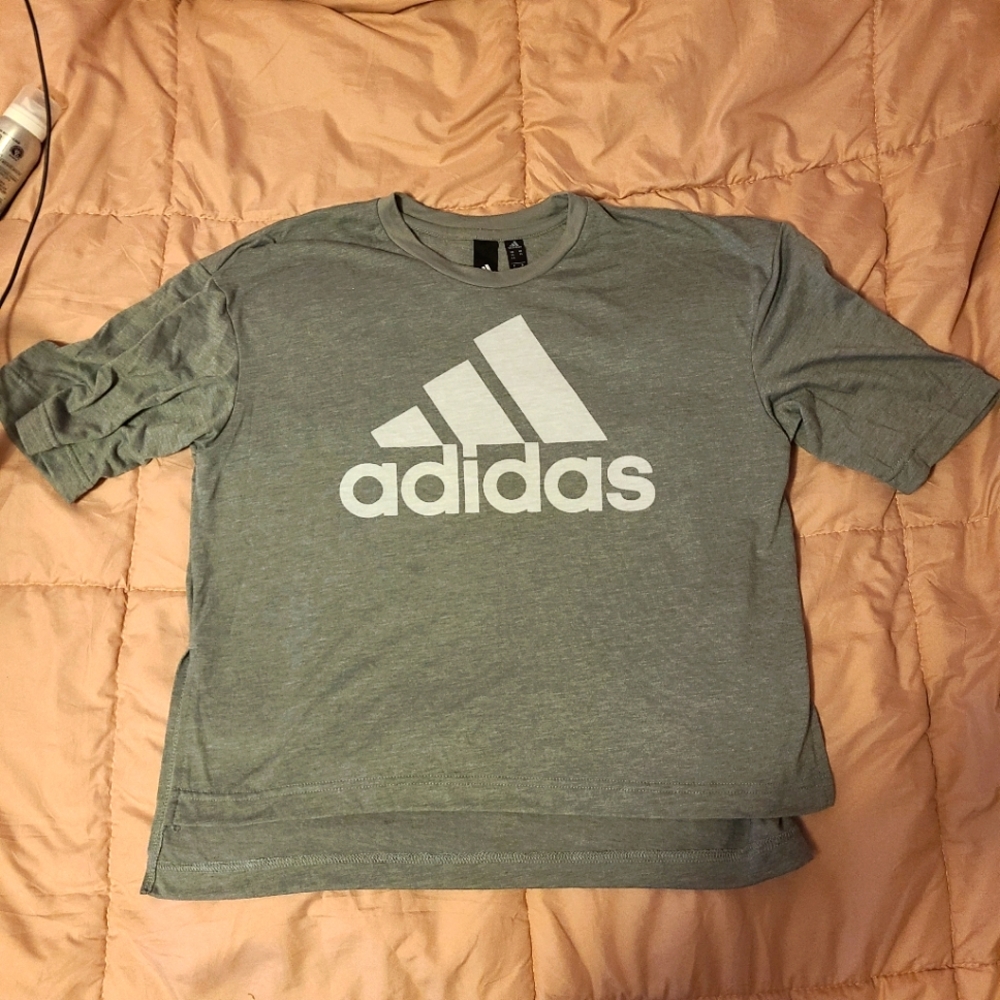 NWOT adidas crop top xs